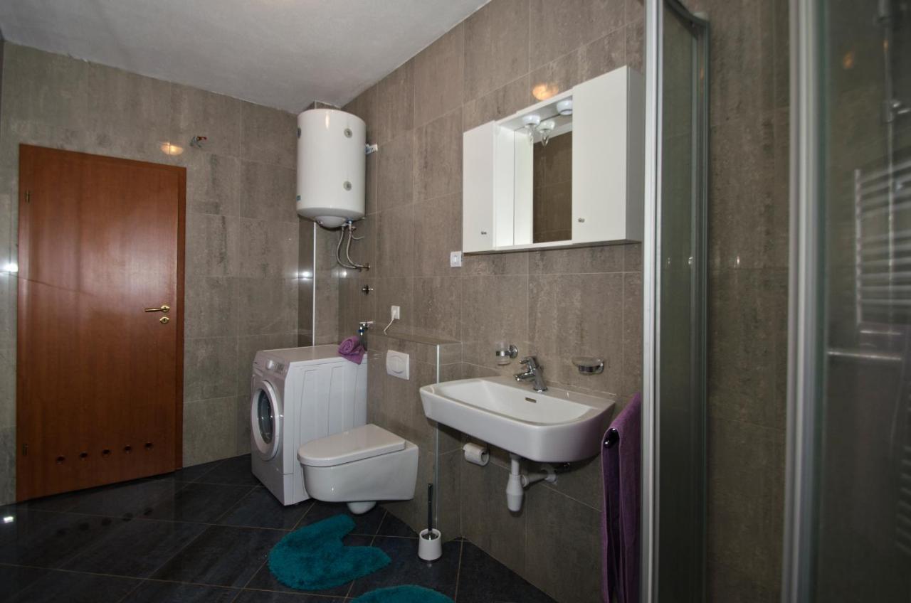 Vrlika Rooms Leda المظهر الخارجي الصورة
