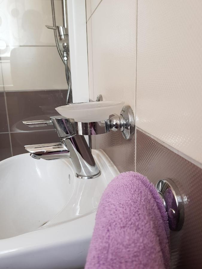 Vrlika Rooms Leda المظهر الخارجي الصورة