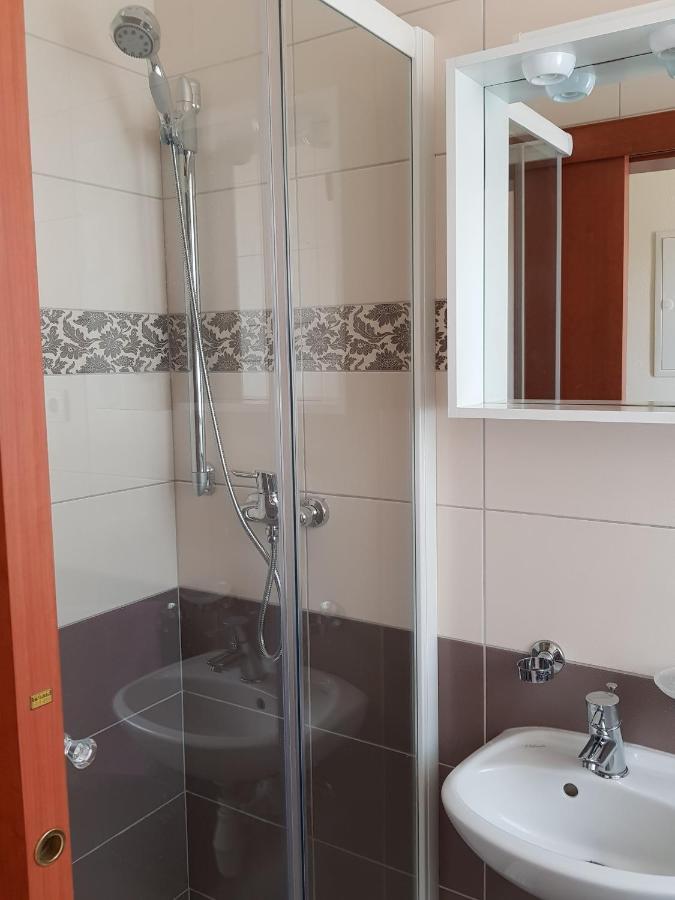 Vrlika Rooms Leda المظهر الخارجي الصورة