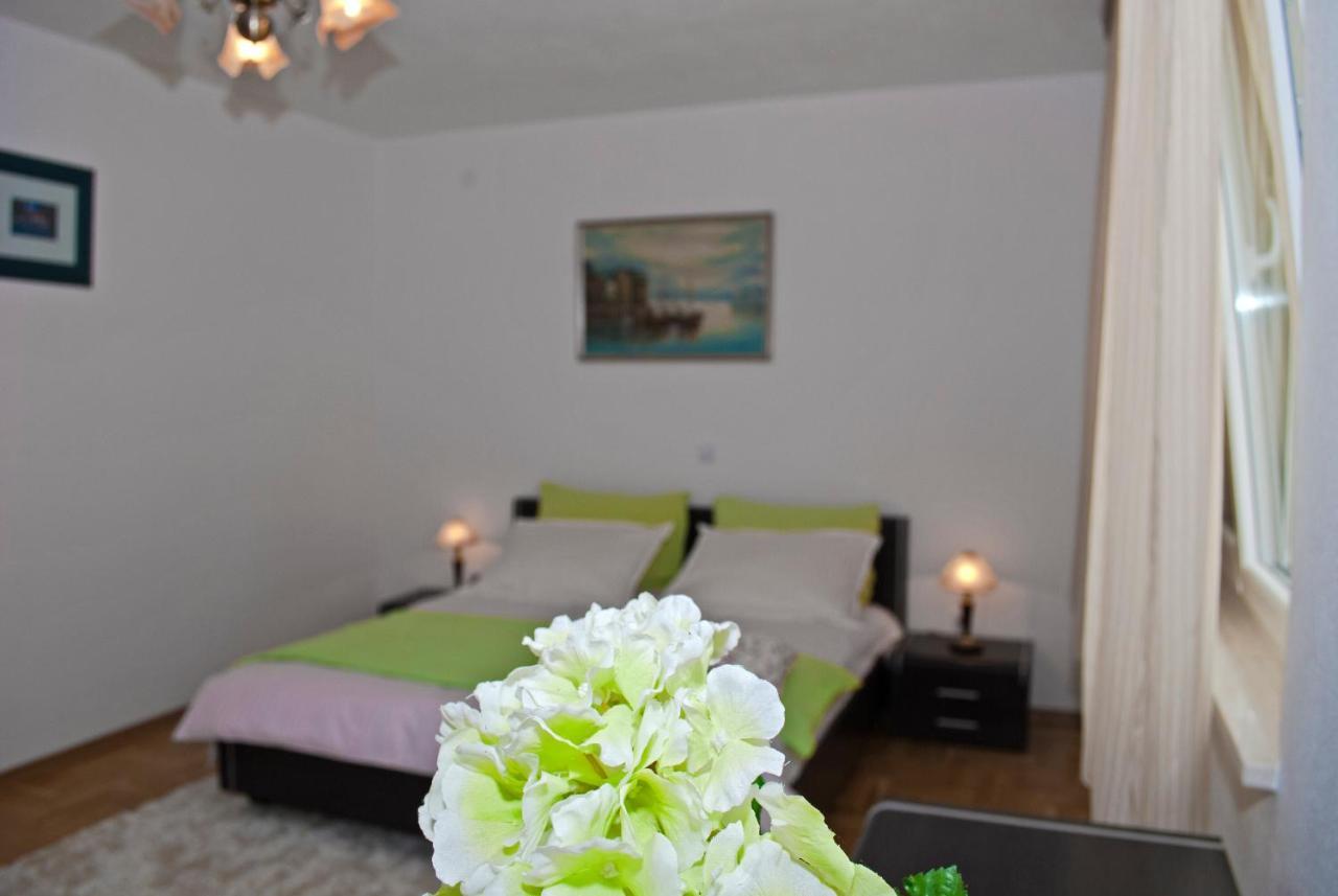 Vrlika Rooms Leda المظهر الخارجي الصورة