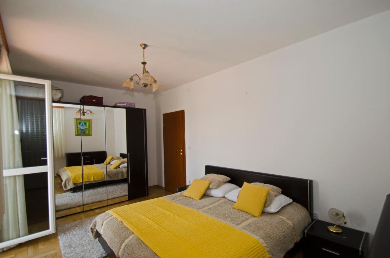 Vrlika Rooms Leda المظهر الخارجي الصورة